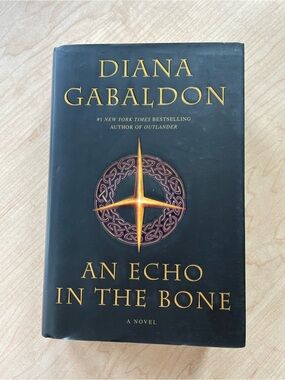 Diana Gabaldon "An Echo in the Bone" Hardcover